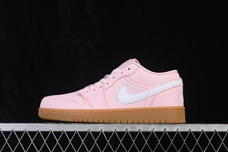 Picture of Air Jordan 1 LOW _SKUfw22812702281347064fw